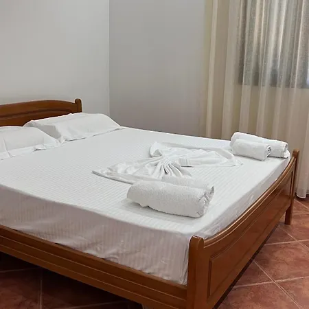 Rexhepaj * Vlorë